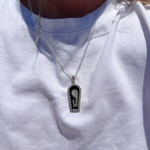 Venetia Enamel Thin Chain