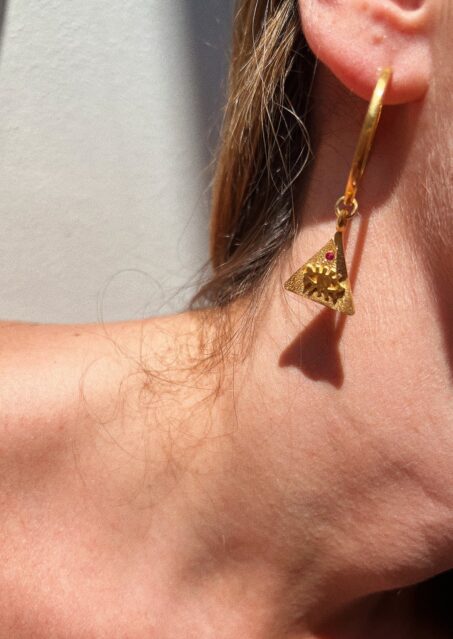 Kressida Pyramis Hoop Earrings