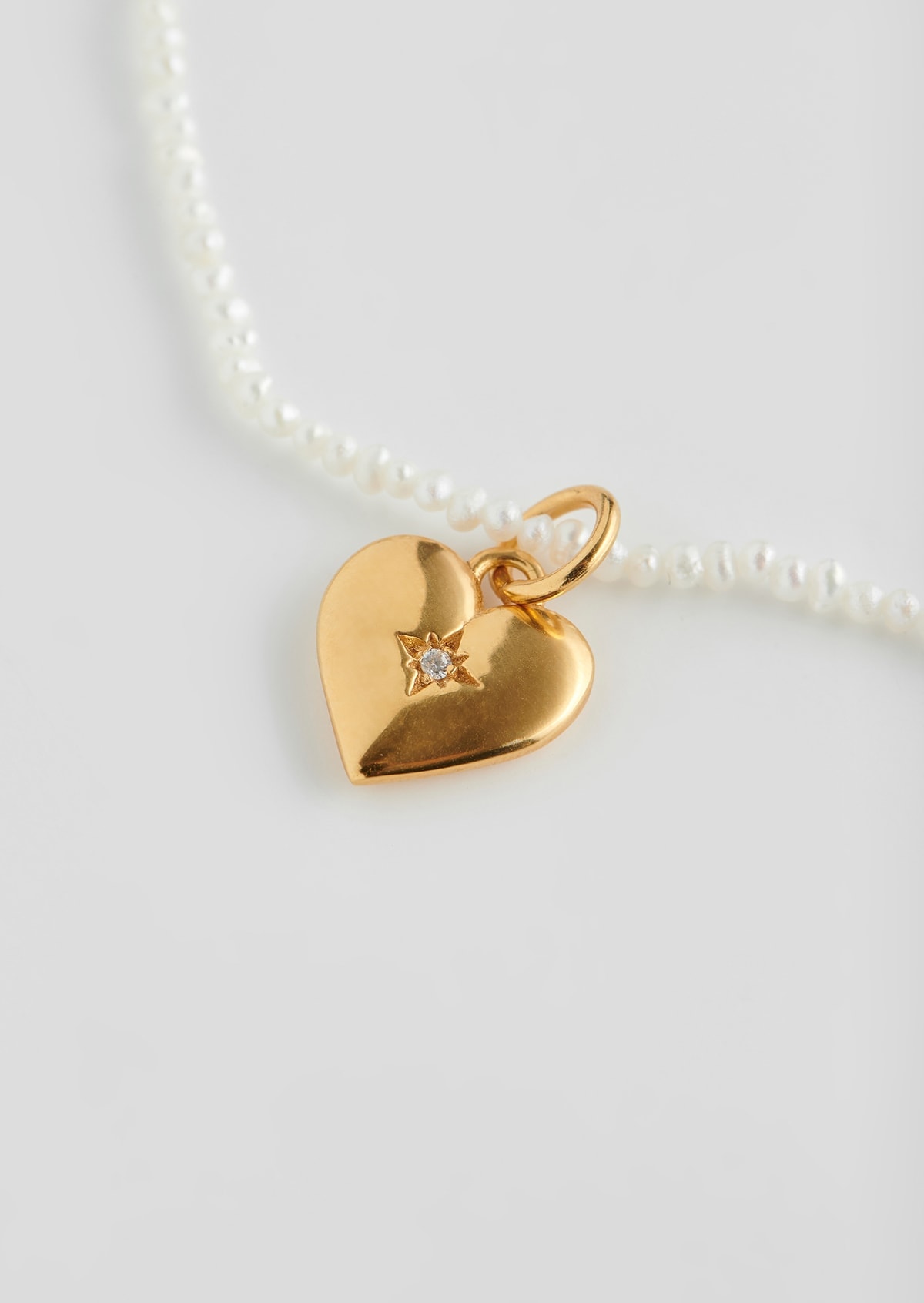 Theron Small Heart Pearl Necklace
