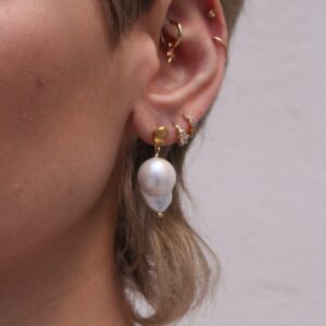 Méliès Moon Baroque Pearl Earrings(1)