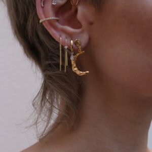 Méliès Moon Baroque Pearl Earrings(2)