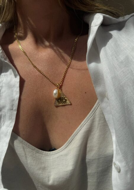 Vilma Pearl Charm Vilma Pearl Charm