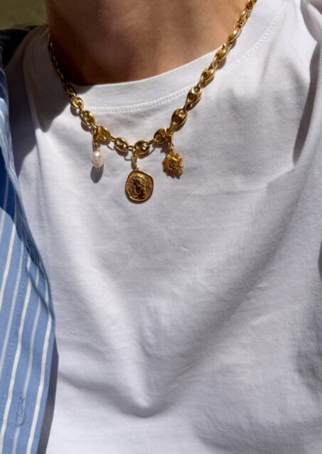 Sun's Charriot Necklace