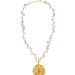 Shield of Achilles Flower Pearl Necklace