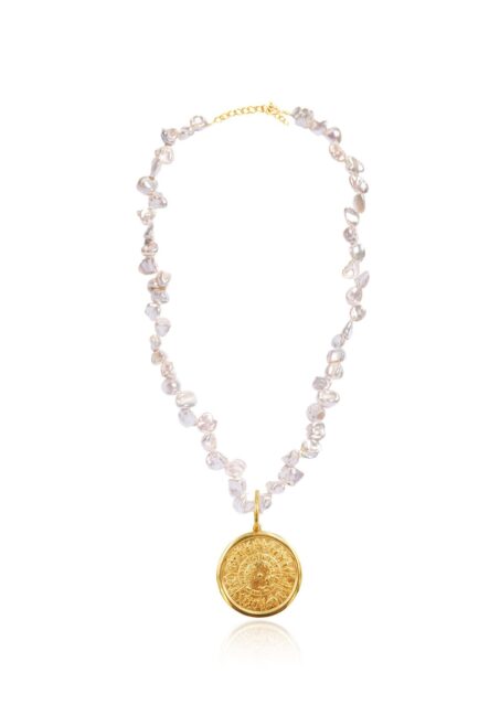 Shield of Achilles Flower Pearl Necklace