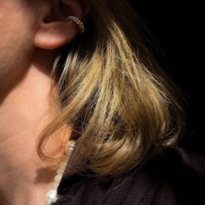 Luna Pearl Ear Cuff