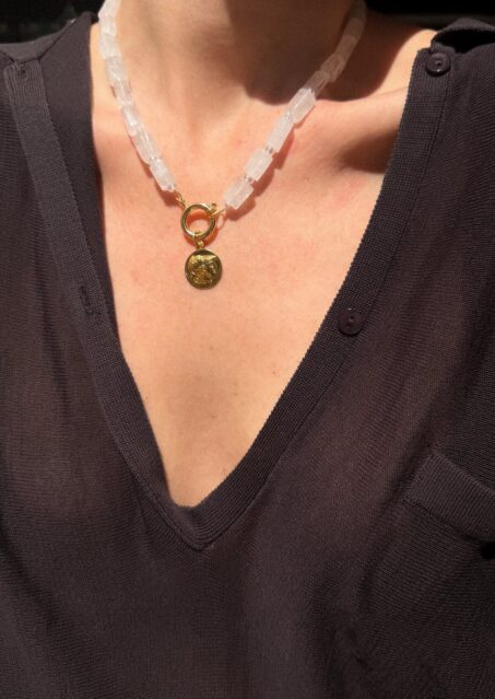 Frosting Athena Necklace
