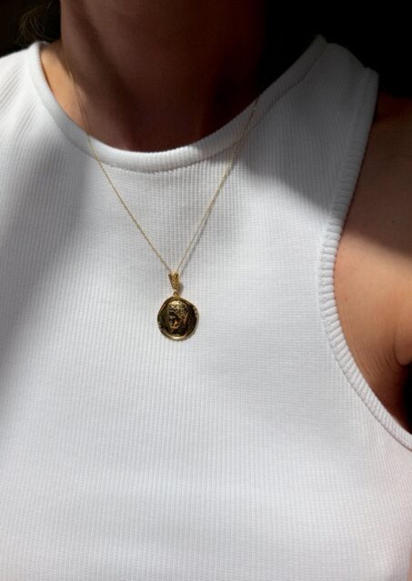 14k Hermis White Brilliant Necklace