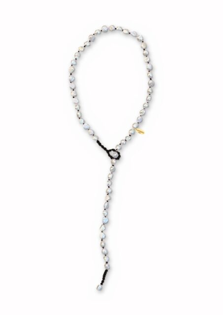 Hala Pearl Rosario Black